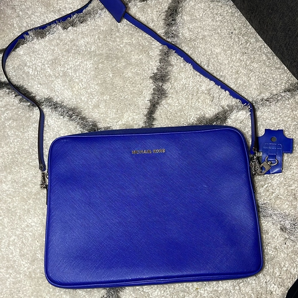 MICHEAL KORS COMPUTER BAG✨